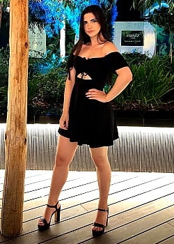Karina Sobrino